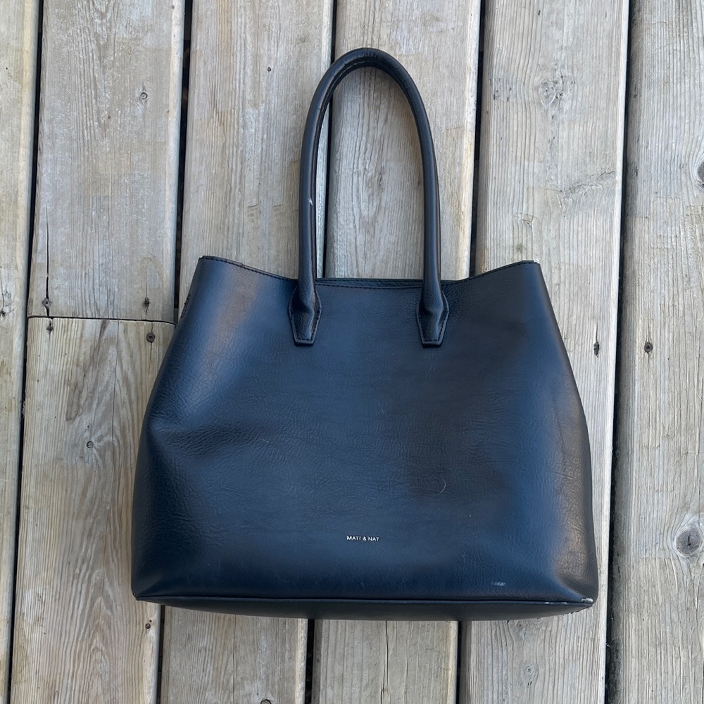 Matt & Nat Classic Black Large  Tote